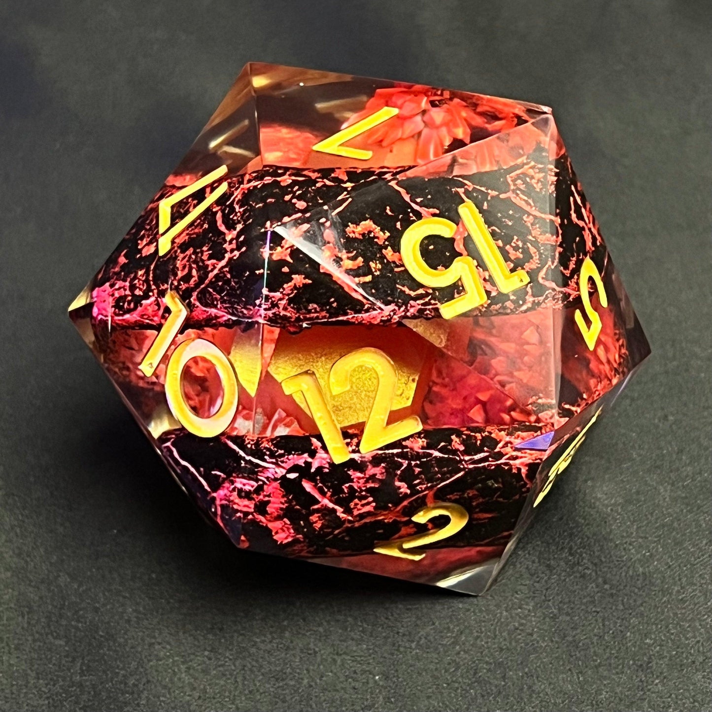 Red Geode Heart stone [80mm D20]